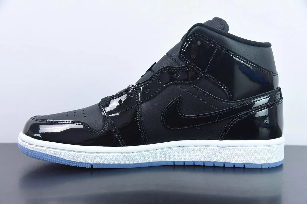 Nike Air Jordan 1 Mid SE “Space Jam”