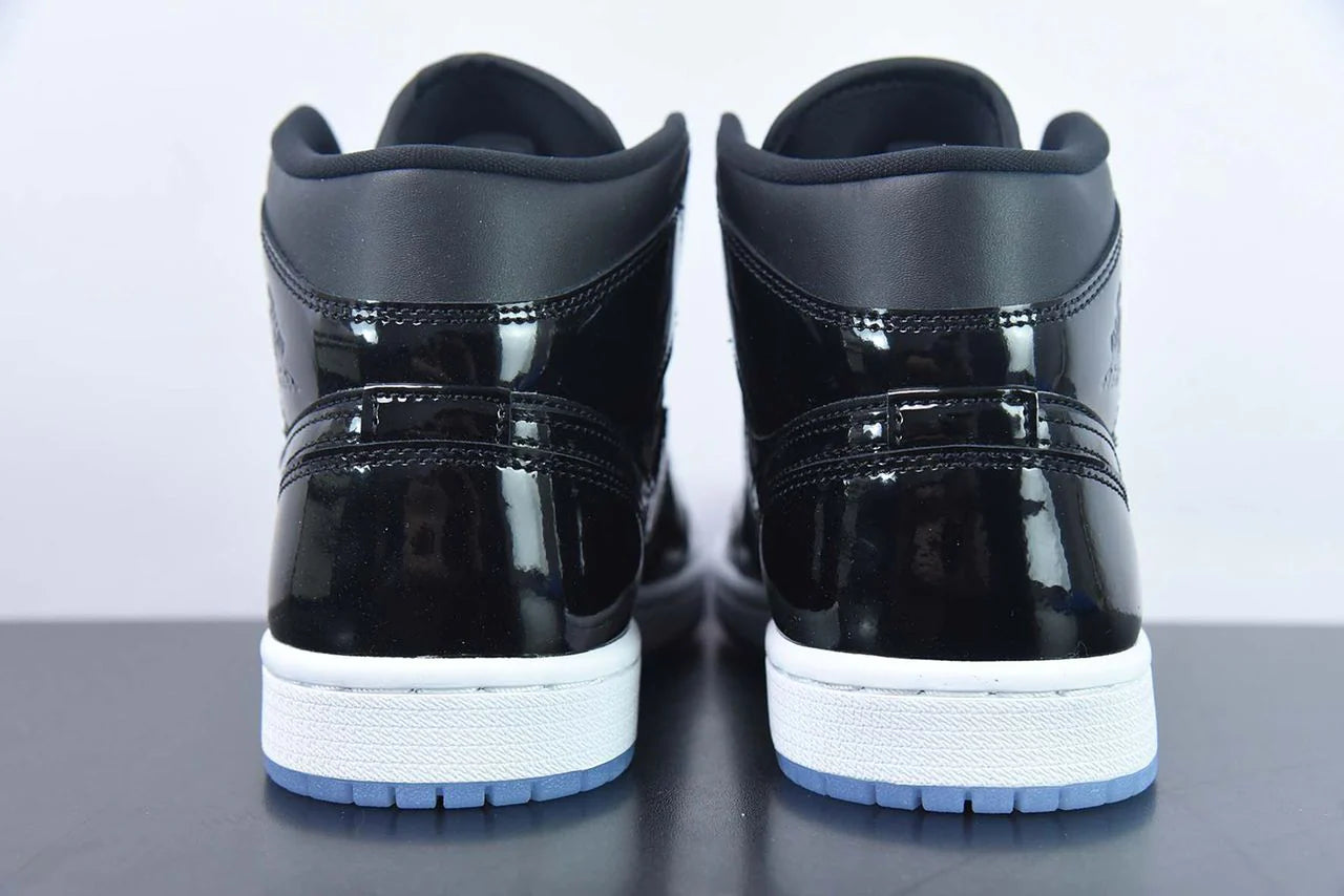 Nike Air Jordan 1 Mid SE “Space Jam”
