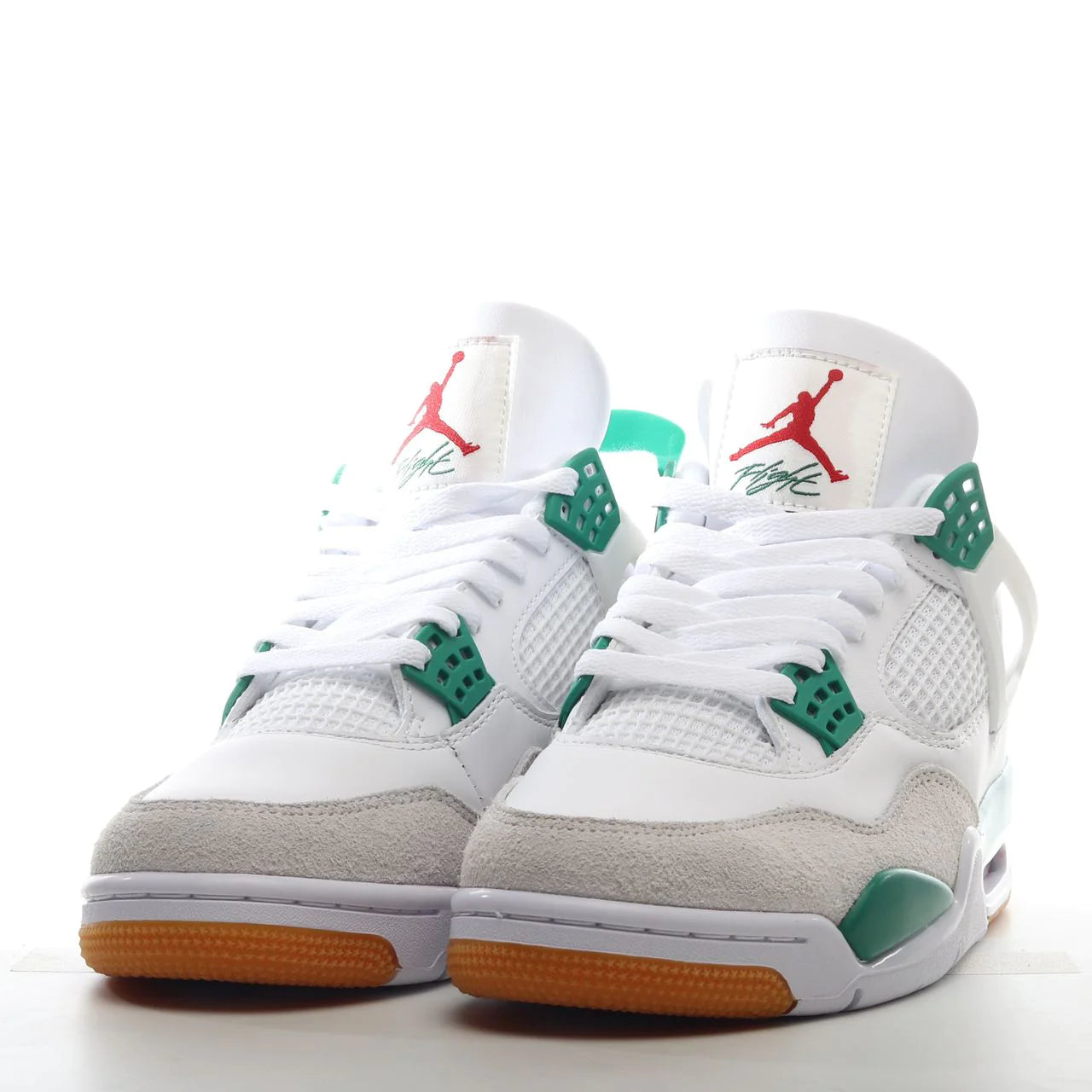 Nike Air Jordan 4 Retro SB “Pine Green”