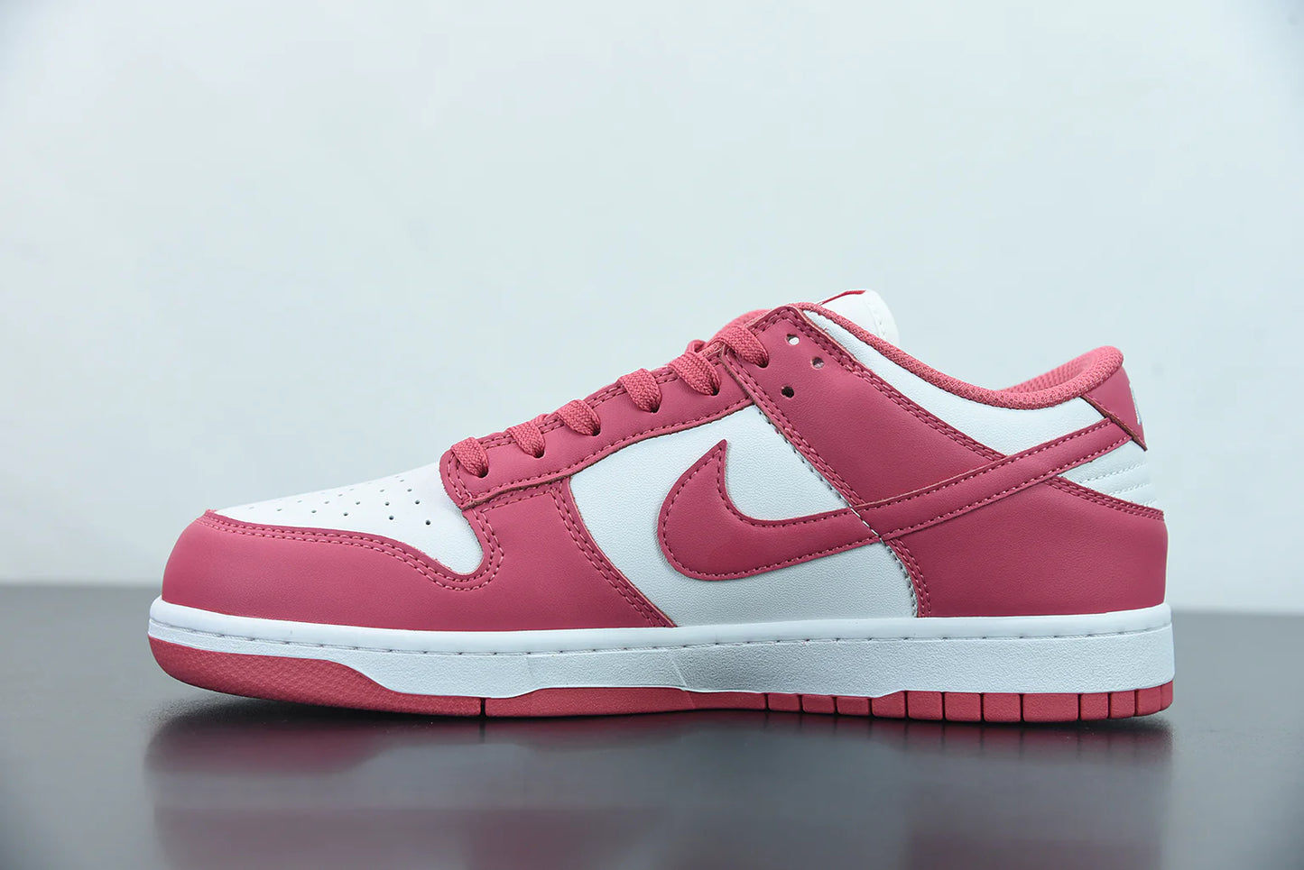 Nike SB Dunk Low “Archeo Pink”