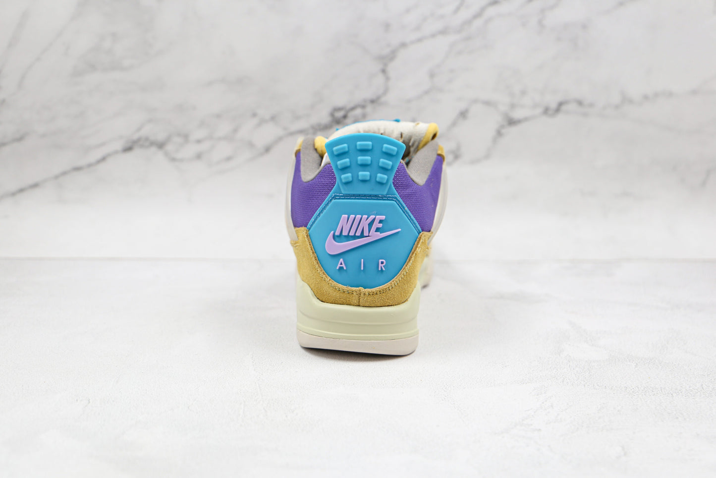 Nike Air Jordan 4 SE “Taupe Haze”
