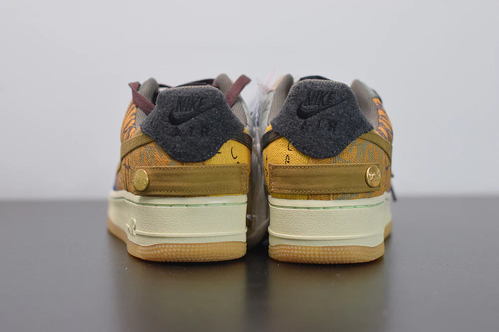 Nike Air Force 1 X Travis Scott  Cactus Jack