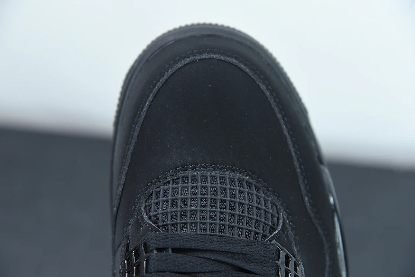 Nike Air Jordan 4 Black Cat