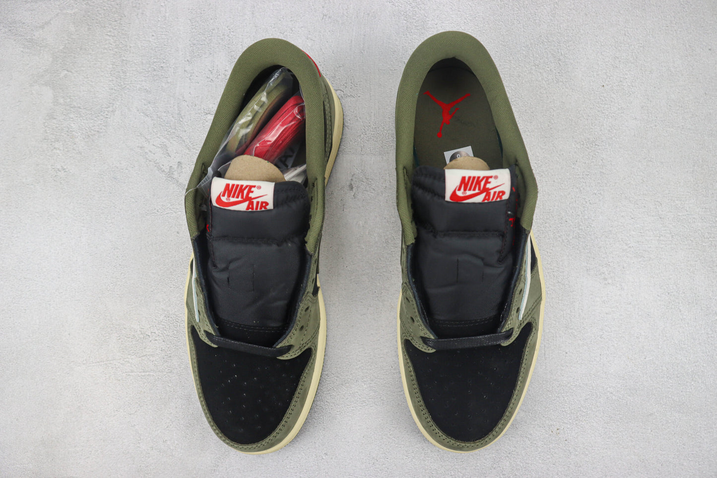 Nike Air Jordan 1 Low Travis Scott Black Olive