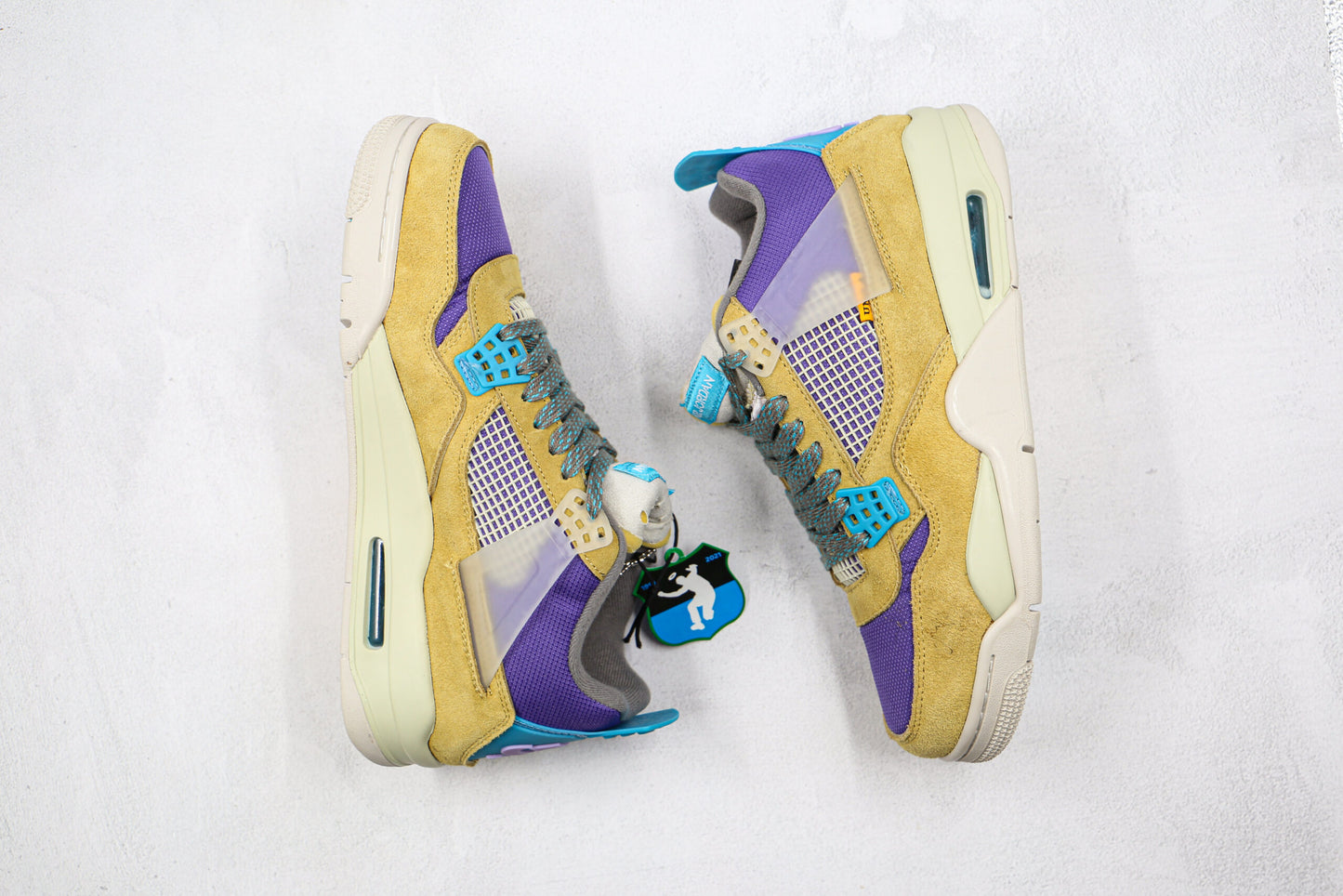 Nike Air Jordan 4 SE “Taupe Haze”