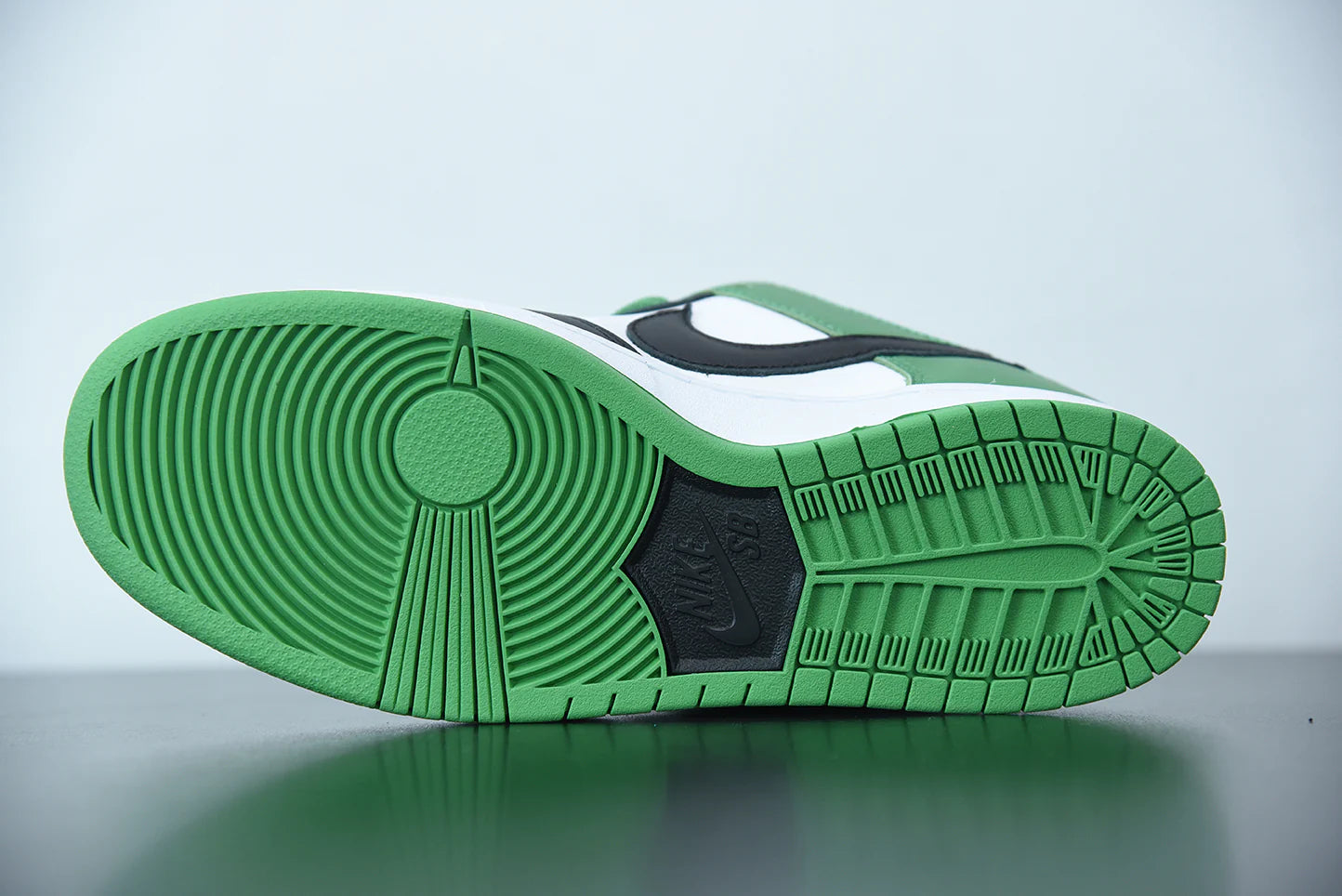 Nike Dunk Low PRO SB “Classic Green”