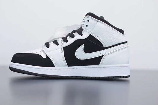 Nike Air Jordan 1 Mid White Black “Tuxedo”