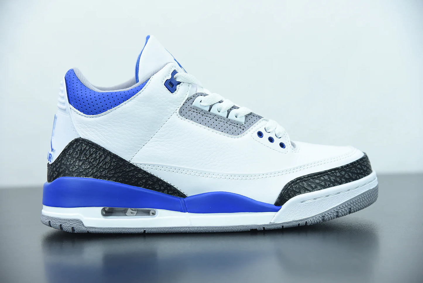 Nike Air Jordan 3  “Racer Blue”