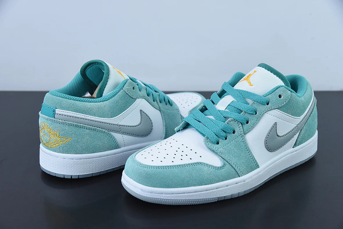 Nike Air Jordan 1 Low “New Esmerald”