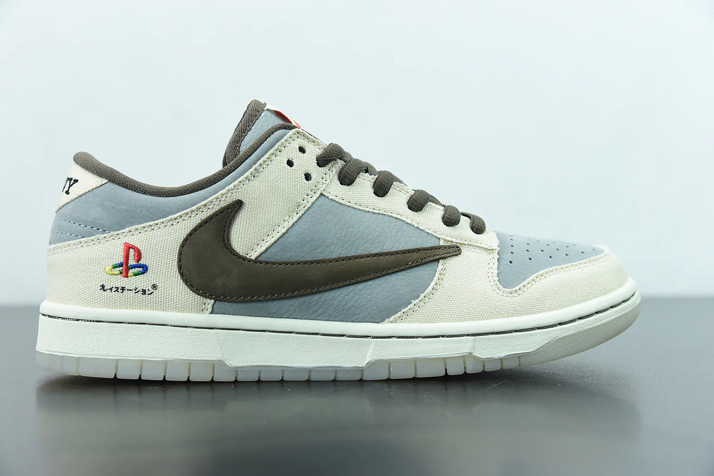 Nike Dunk Low – Travis Scott x Playstation