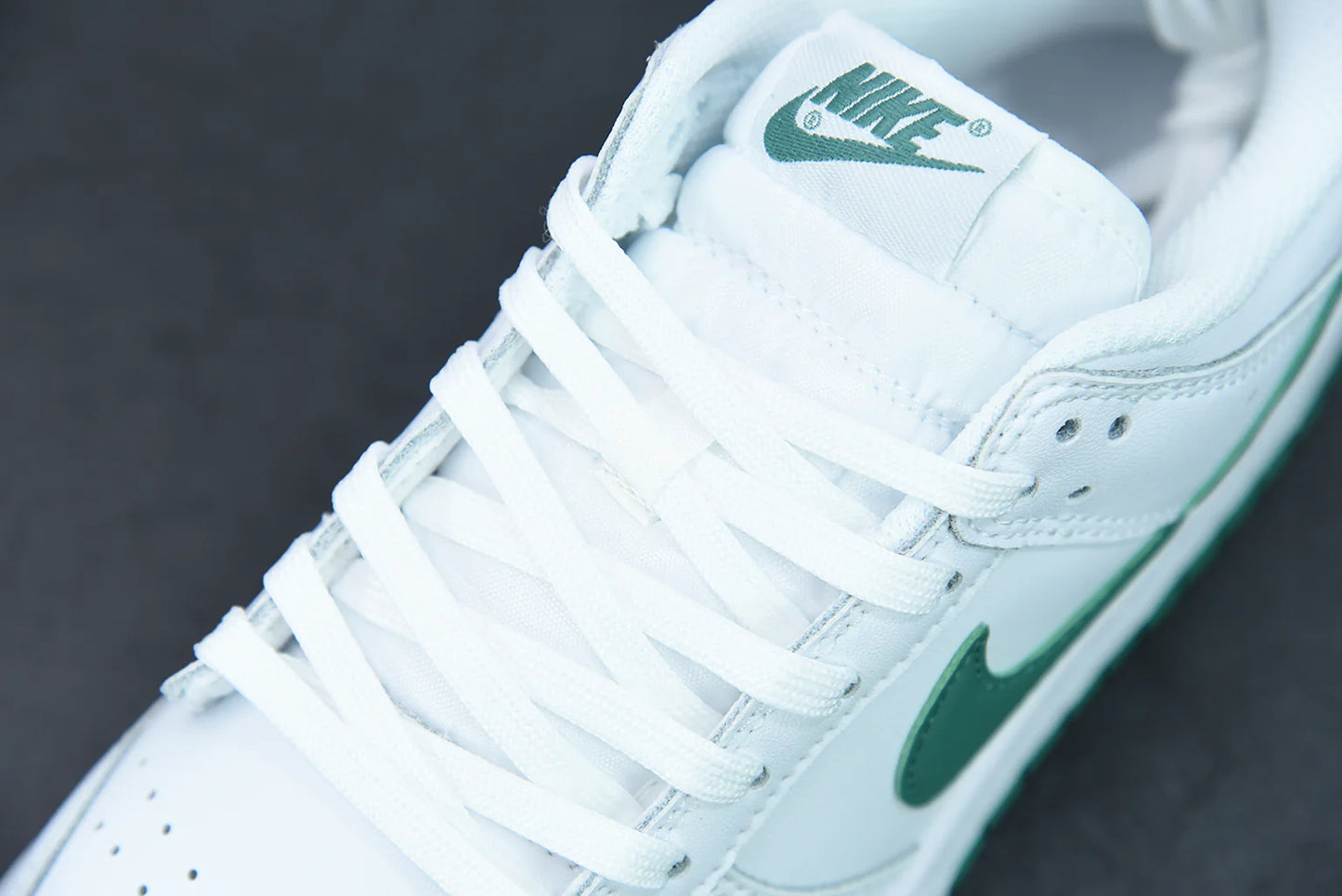 Nike Dunk Low “Green Noise”
