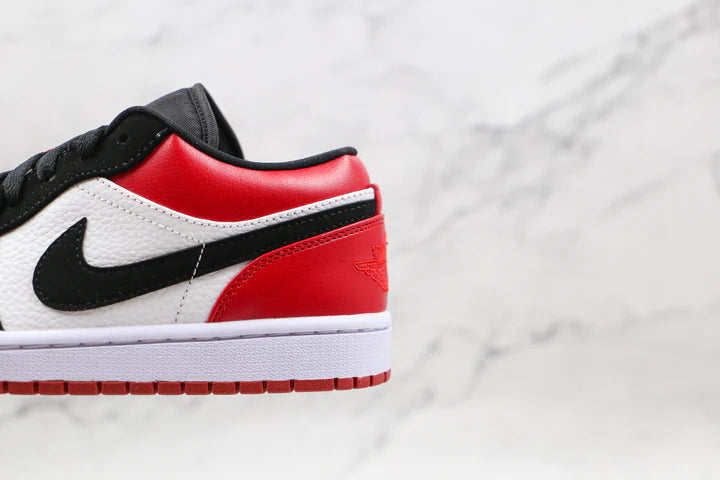 Nike Air Jordan 1  Low Black Toe