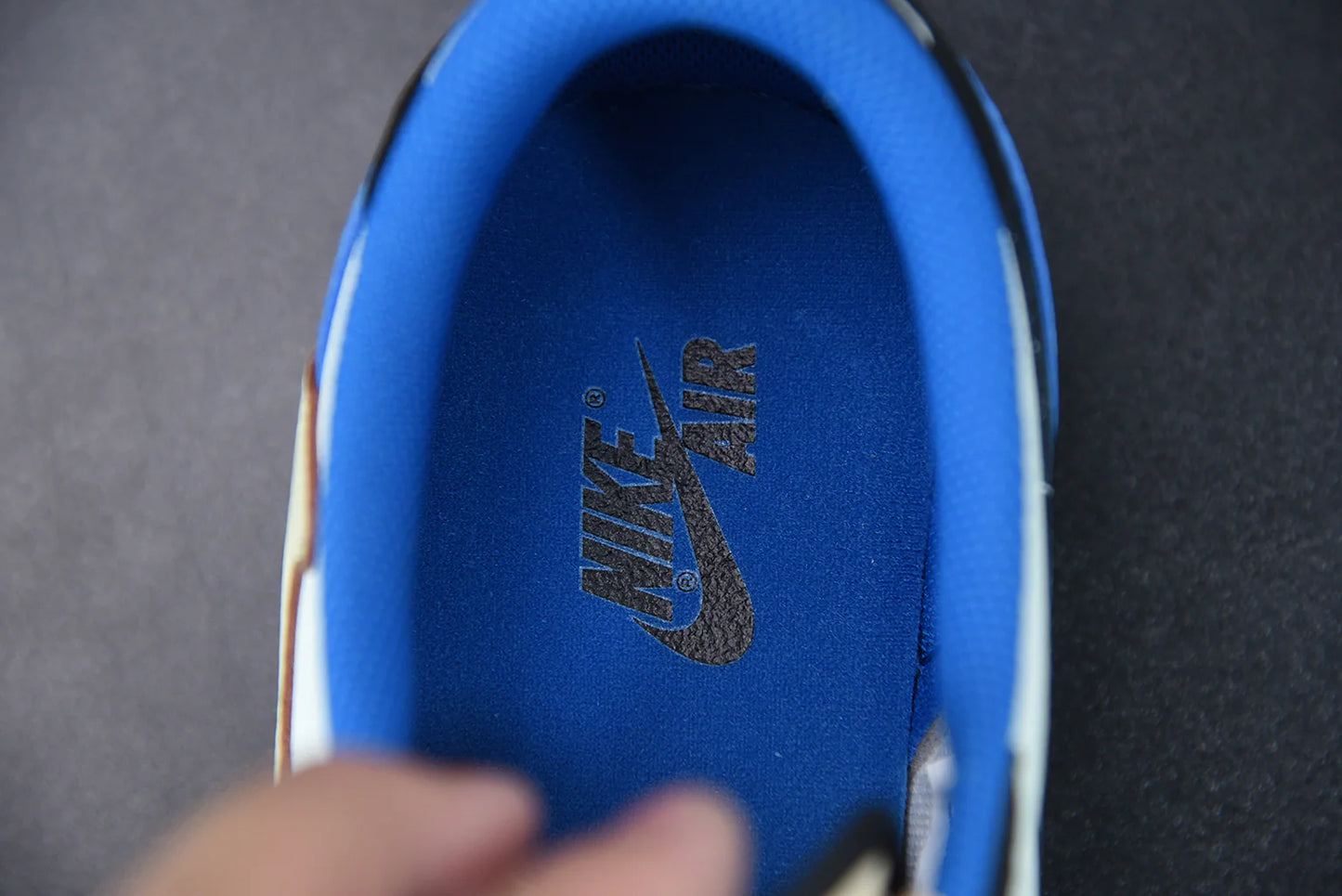 Nike Air Jordan 1 Low Travis Scott X Fragment