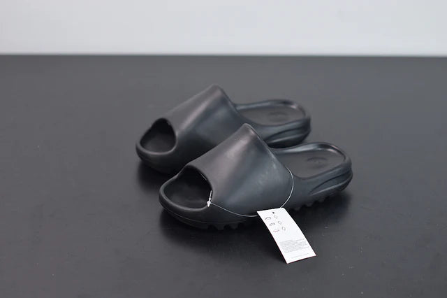 Adidas Yeezy Slide Soot