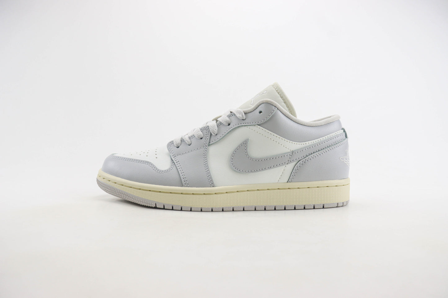 Nike Air Jordan 1 Low Neutral Grey