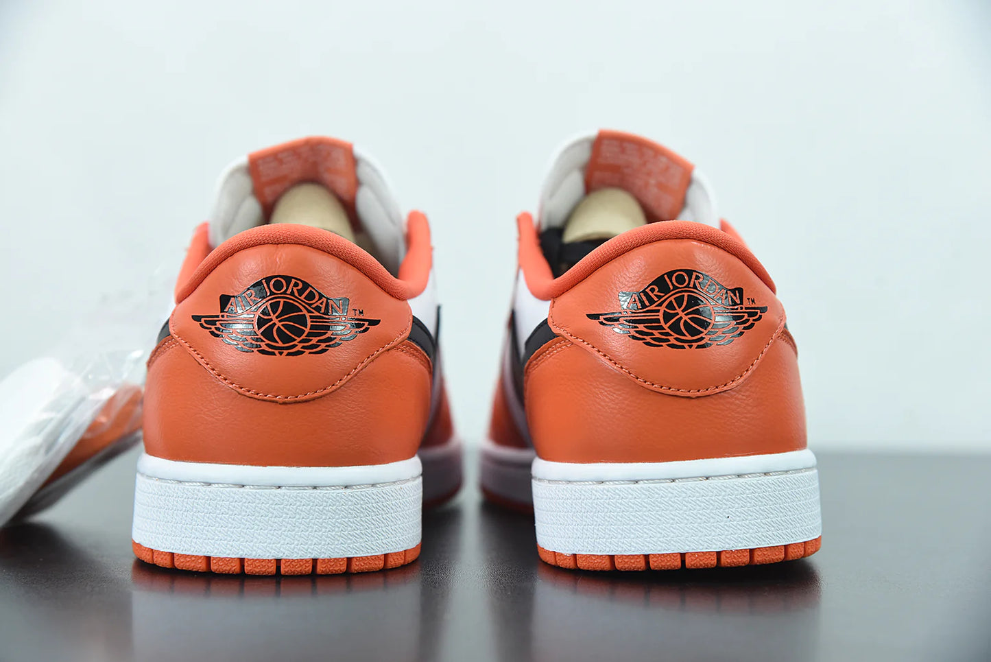 Nike Air Jordan 1 Low “Starfish”