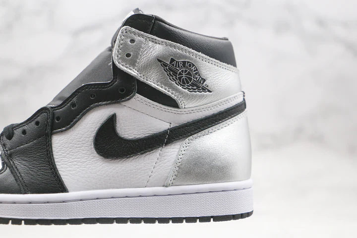 Nike Air Jordan 1 High Silver Toe