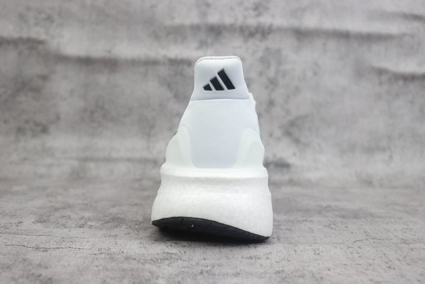 Adidas Ultraboost Light