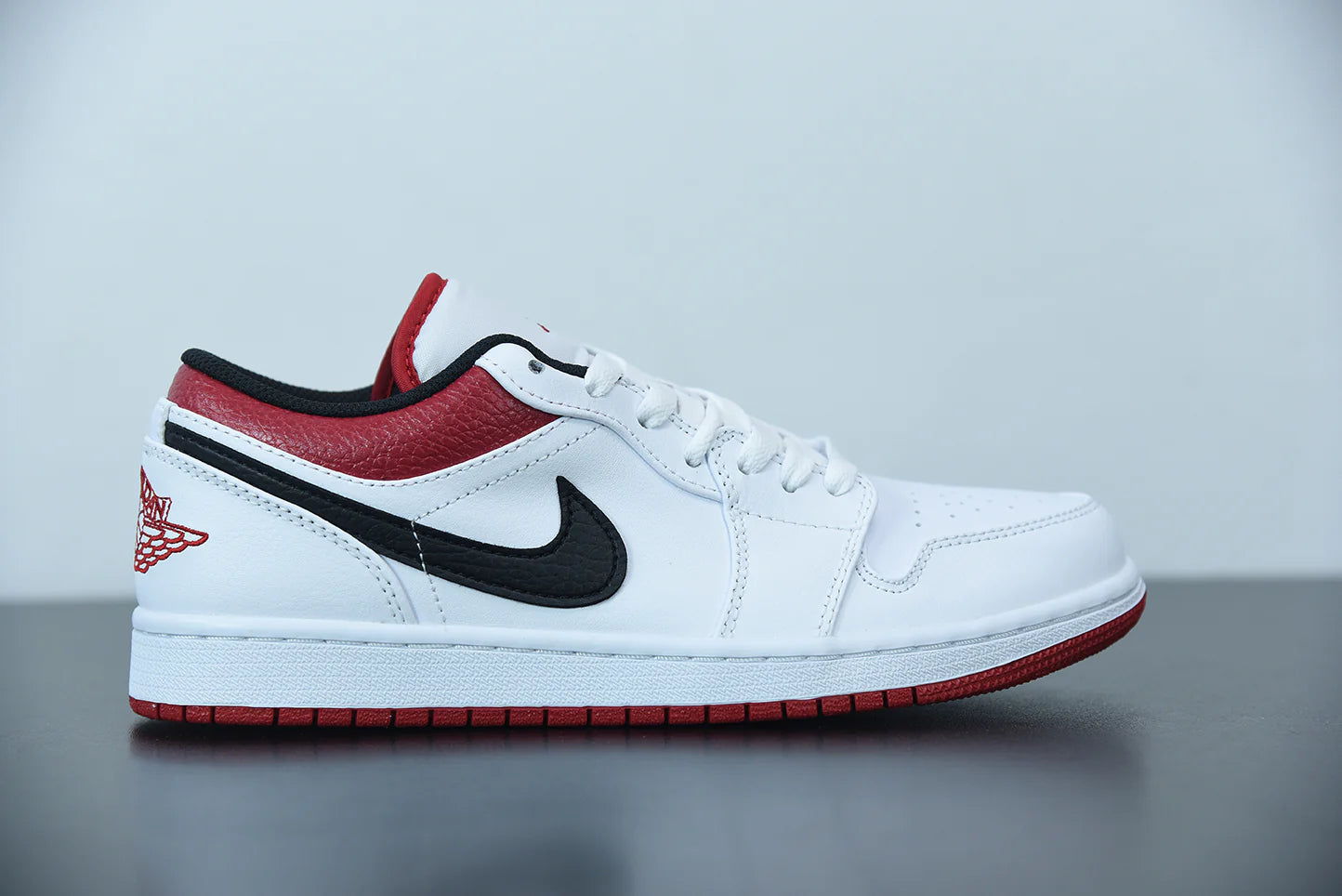 Nike Air Jordan 1 Low “White University Red”