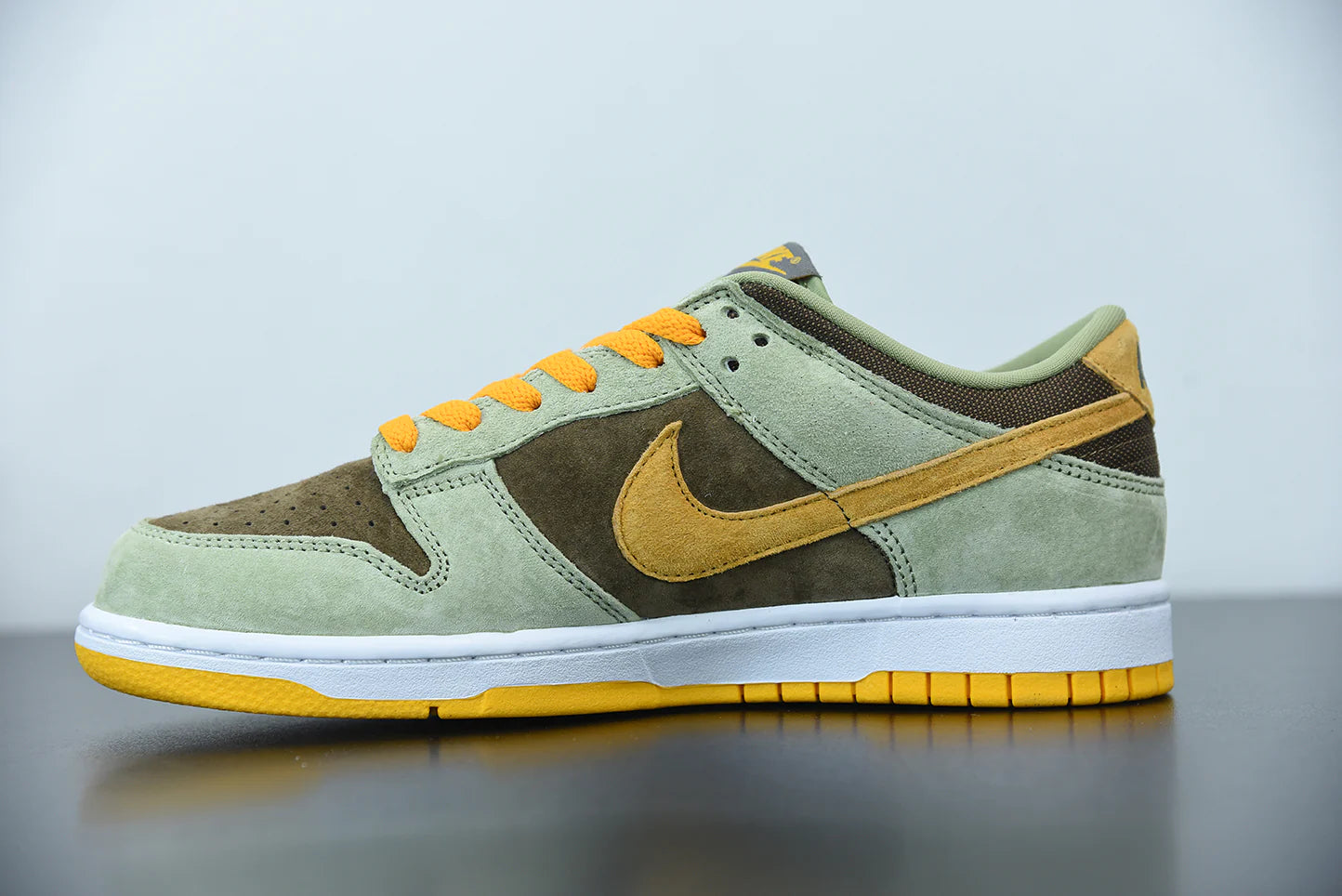 Nike Dunk Low “Dusty Olive”