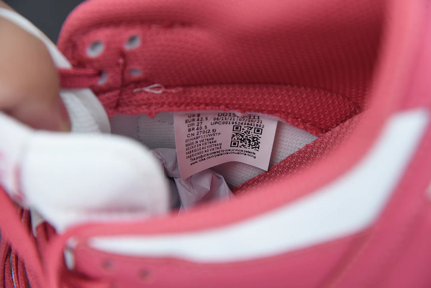 Nike SB Dunk Low “Archeo Pink”