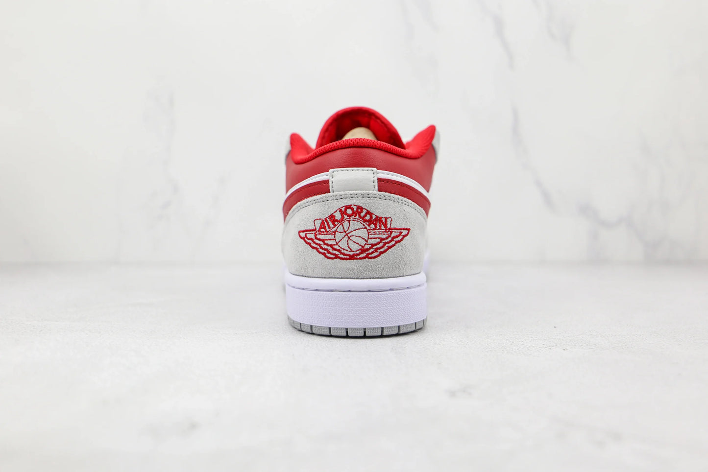 Nike Air Jordan 1 Low SE “Light Smoke Grey Gym Red”