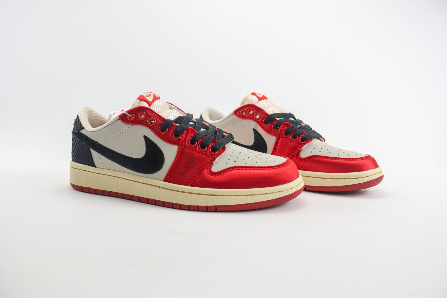 Trophy Room x Air Jordan 1 Low OG