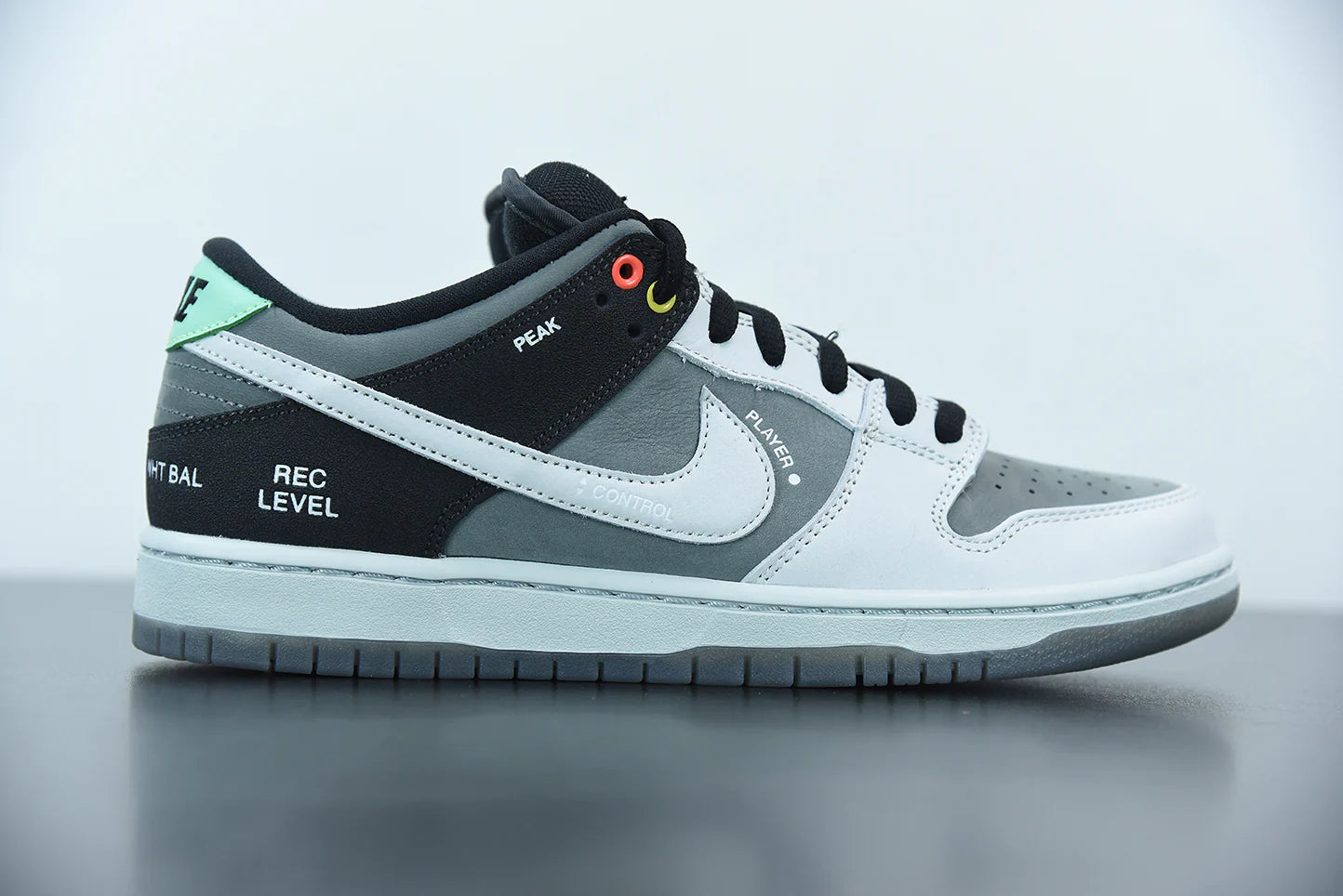 Nike SB Dunk Low VX 1000 Pro ISO Grey