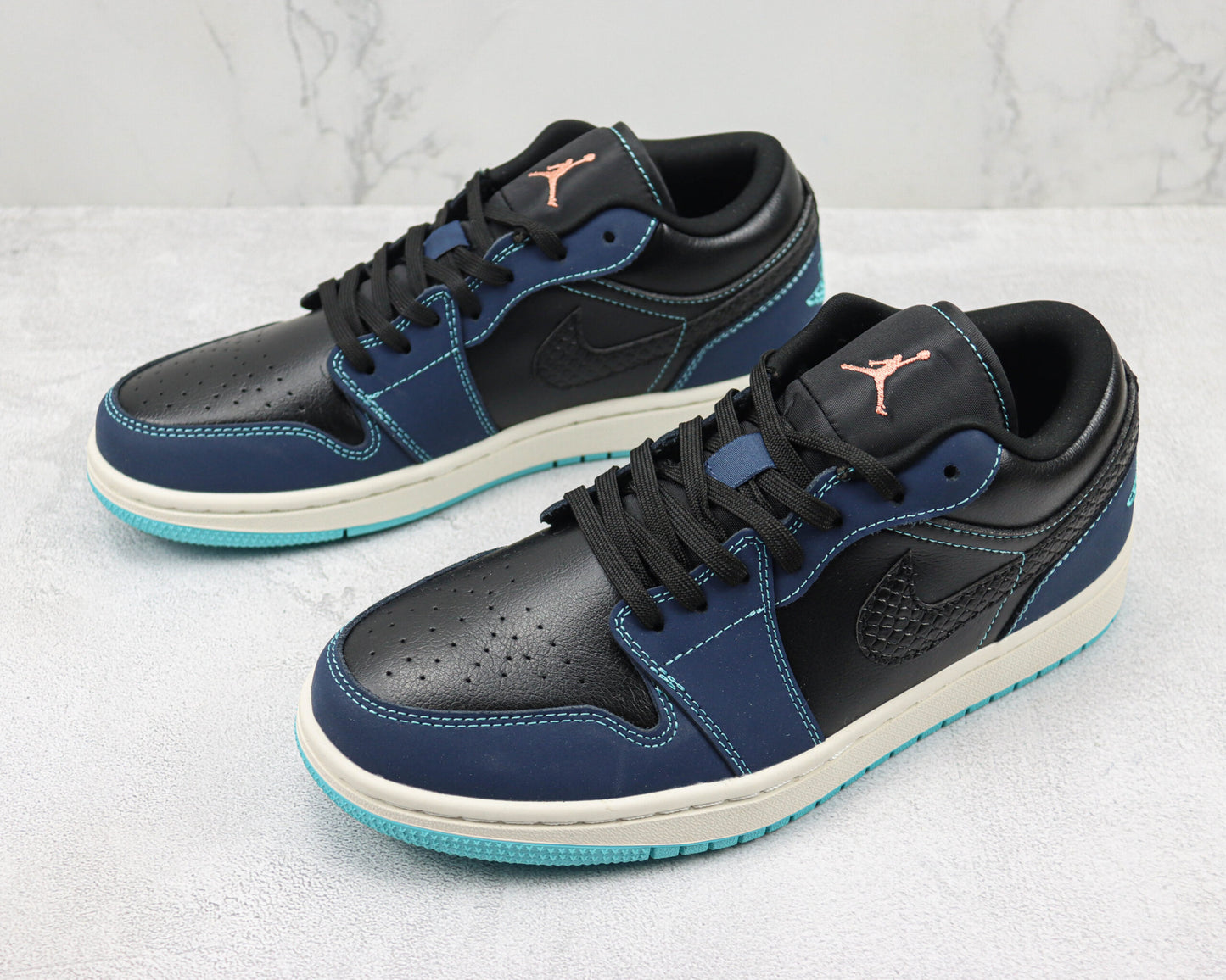Nike Air Jordan 1 Low Ashen Slate