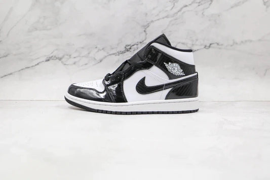 Nike Air Jordan 1 Mid “Carbon Fiber”